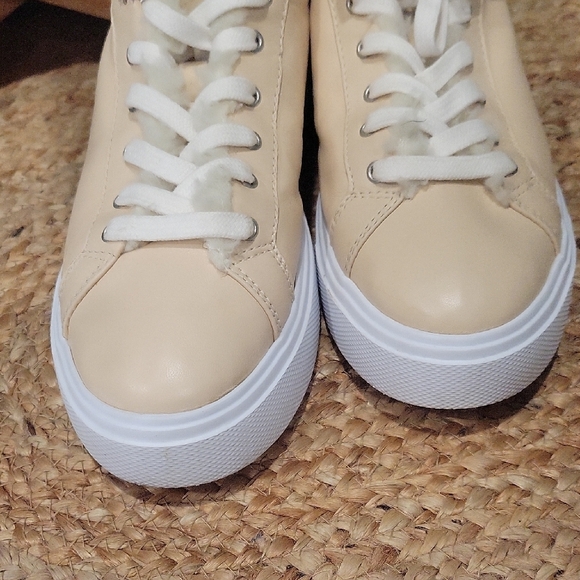 SCHUTZ Beige Lace-Up Sneakers with White Trim - Picture 4 of 11